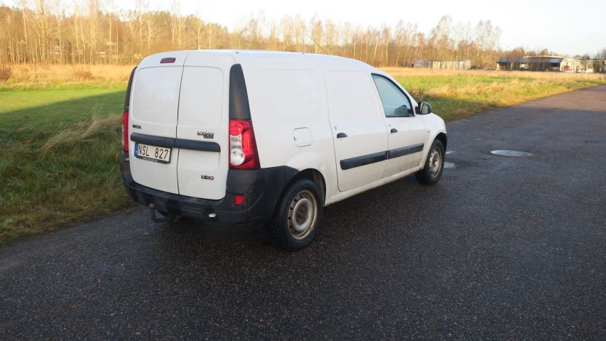 429375-6 Dacia Logan Van 2010 (NSL827) Truck registered