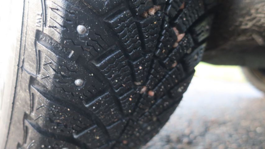 429375-10 Dacia Logan Van 2010 (NSL827) Truck registered