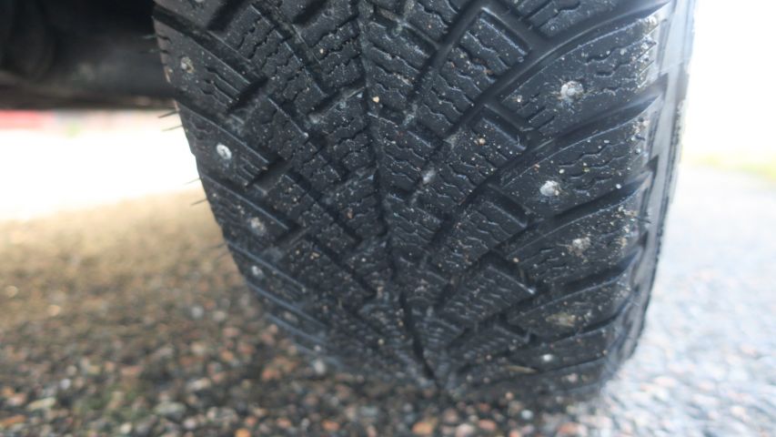 429375-12 Dacia Logan Van 2010 (NSL827) Truck registered