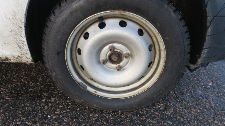 429375-14 Dacia Logan Van 2010 (NSL827) Truck registered