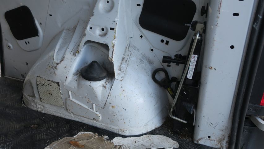 429375-21 Dacia Logan Van 2010 (NSL827) Truck registered