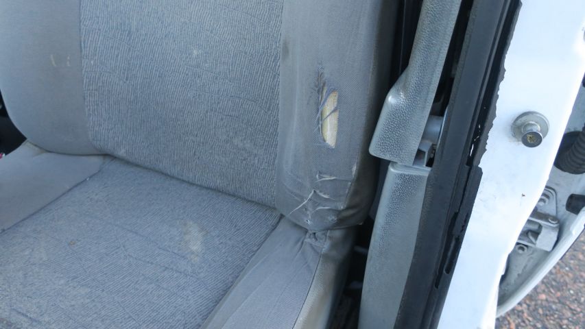 429375-33 Dacia Logan Van 2010 (NSL827) Truck registered