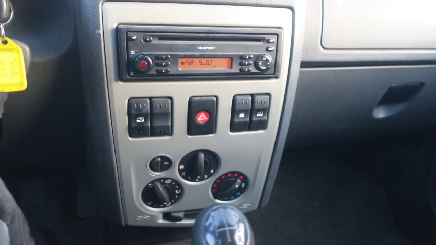 429375-36 Dacia Logan Van 2010 (NSL827) Truck registered