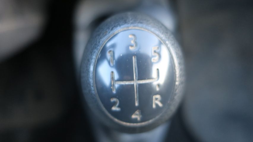 429375-39 Dacia Logan Van 2010 (NSL827) Truck registered