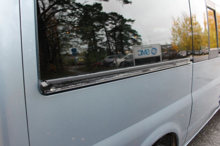 434306-41 Ford Transit 125 T330 (9-sits, Aut) -04