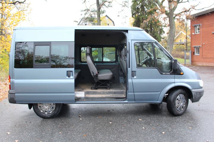 434306-45 Ford Transit 125 T330 (9-sits, Aut) -04