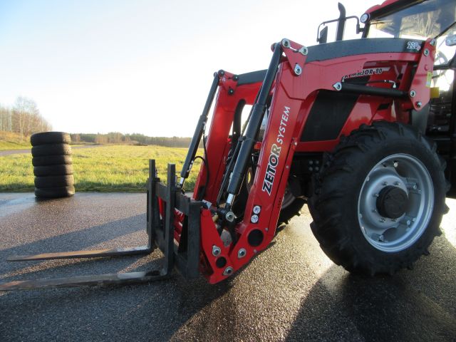 415407-45 Tractor - Zetor Major 80 -13 (DWJ690)