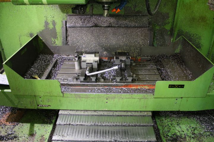 434640-5 Victor V-Center 4 Machining Center