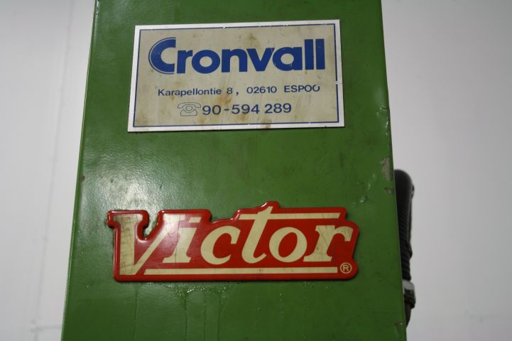 434640-6 Victor V-Center 4 Machining Center