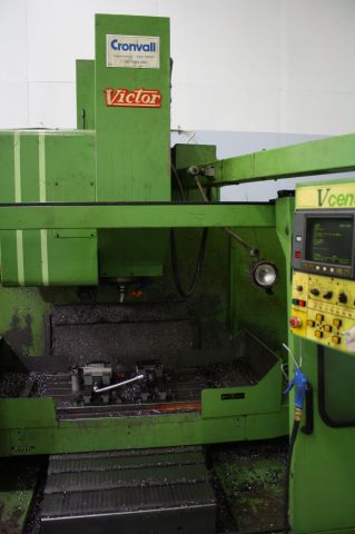 434640-22 Victor V-Center 4 Machining Center