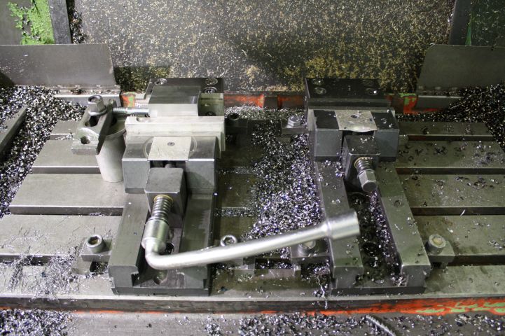 434640-26 Victor V-Center 4 Machining Center