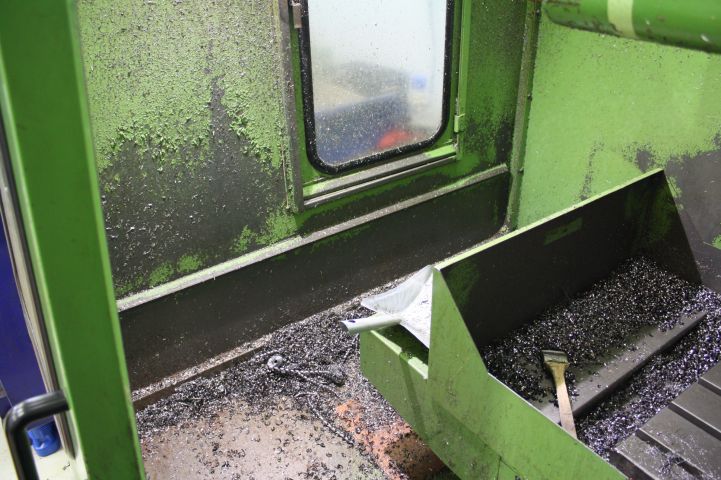 434640-30 Victor V-Center 4 Machining Center