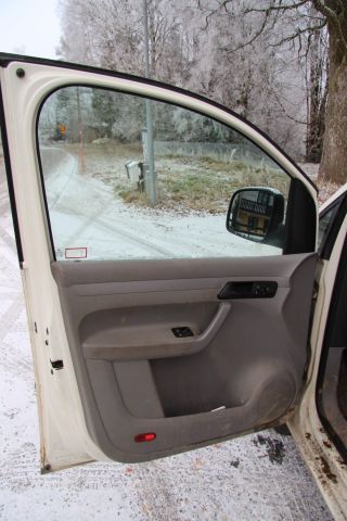 435593-20 VW Caddy 1,9TDI -08 (27678 mil)