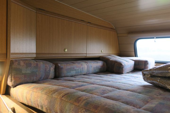 410216-22 Caravan Fiat 290 from 93