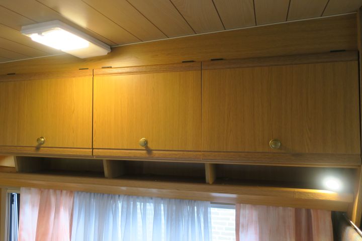 410216-28 Caravan Fiat 290 from 93