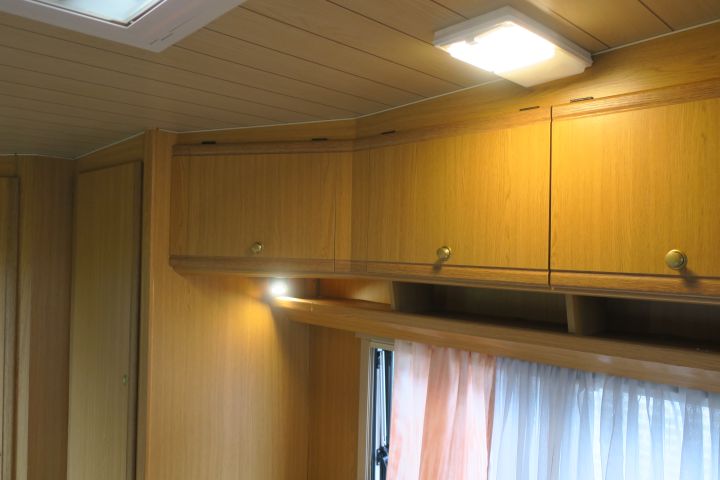 410216-29 Caravan Fiat 290 from 93