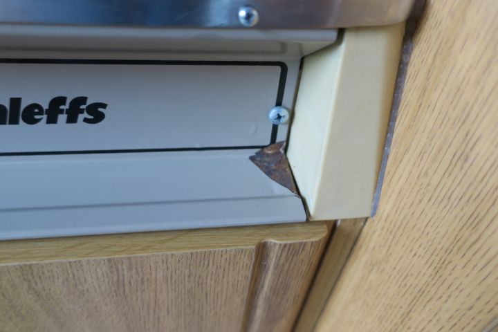 410216-38 Caravan Fiat 290 from 93