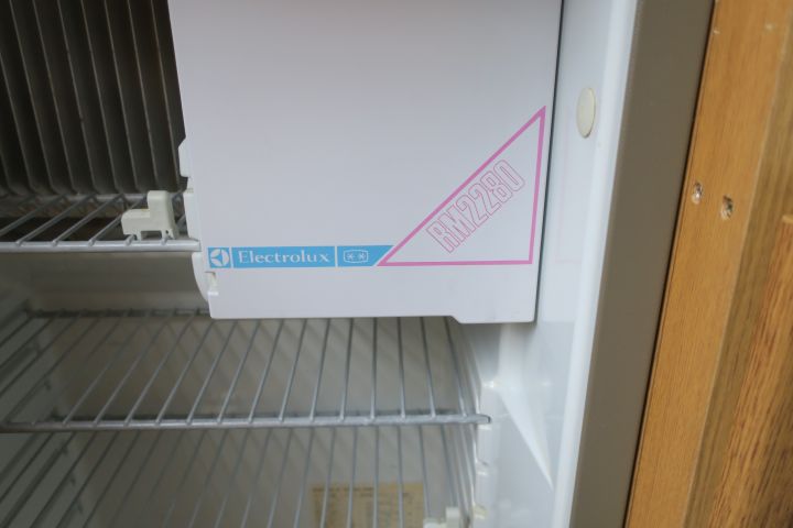 410216-41 Caravan Fiat 290 from 93