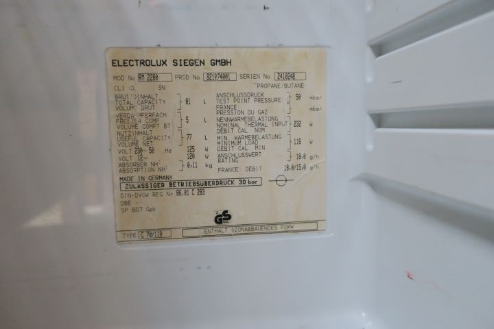 410216-42 Caravan Fiat 290 from 93