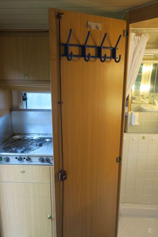 410216-61 Caravan Fiat 290 from 93