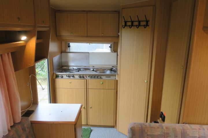 410216-70 Caravan Fiat 290 from 93