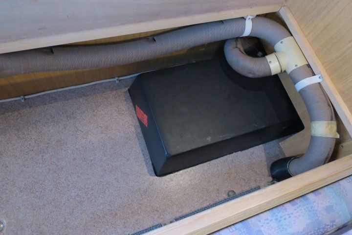 410216-79 Caravan Fiat 290 from 93