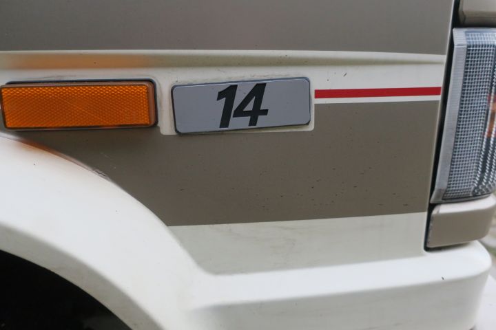 410216-100 Caravan Fiat 290 from 93