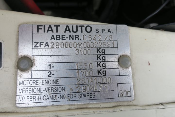 410216-135 Caravan Fiat 290 from 93