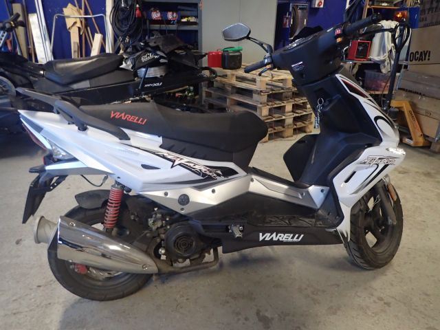 400064-4 EU Moped Viarelli. -16 Reg nr NLD 551