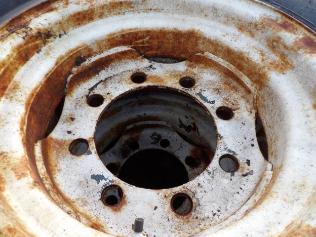 414107-3 Wheels fitting an RUR