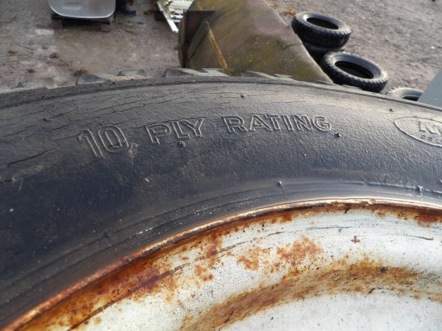 414107-6 Wheels fitting an RUR