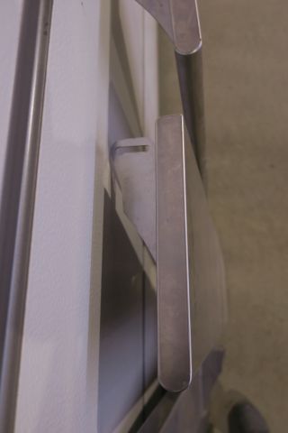 410221-9 Kitchen equipment for large kitchens, trolleys, shelves, waste carriage