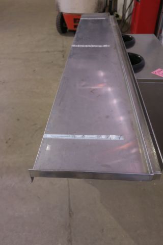 410221-15 Kitchen equipment for large kitchens, trolleys, shelves, waste carriage