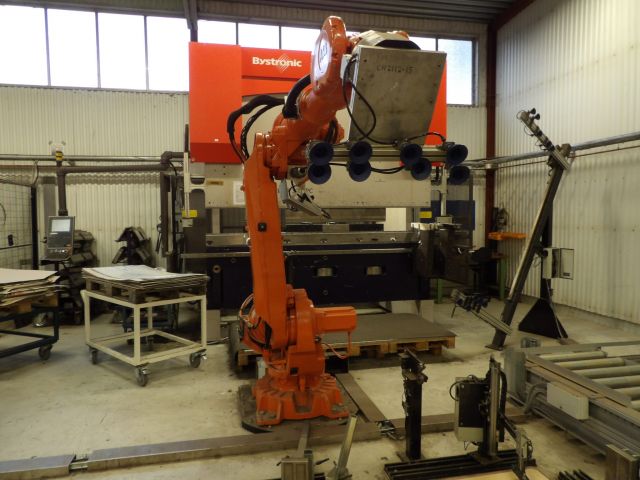 414143-2 ABB Robot IRB 6640 -08