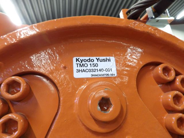 414143-19 ABB Robot IRB 6640 -08