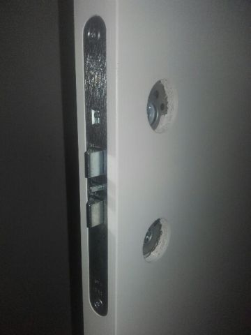 439588-3 Climate door-BD30 / 35dB-40mm door, with frame and bottom. Left-hinged. Door dimensions: 73x198 cm.