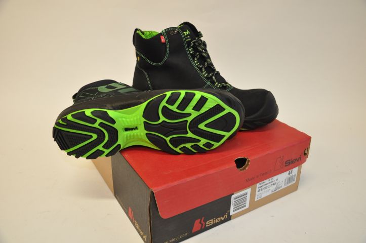 440255-2 Sievi Viper High Safety shoes (size 44)