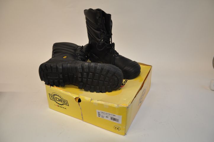 440259-2 Techno Ural Safety shoes (size 45)
