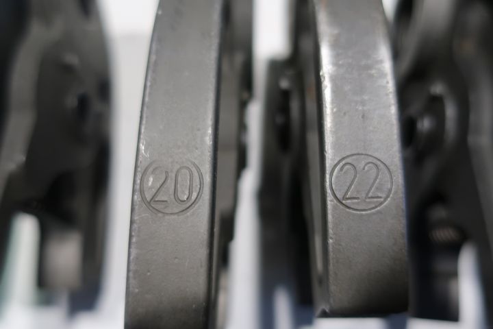 409959-6 Makita press machine battery