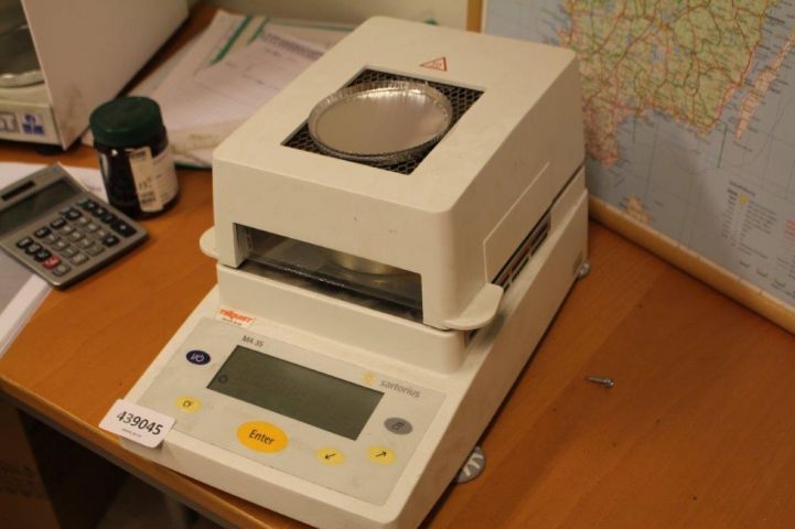 439045-3 Sartorius MA35 - infrared moisture analyzer