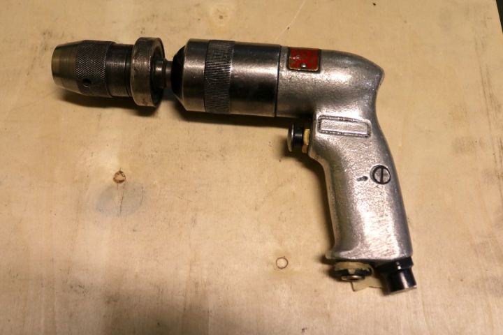 195976-1 Pneumatic tools 1 pallet ca: 80-tall units (8)