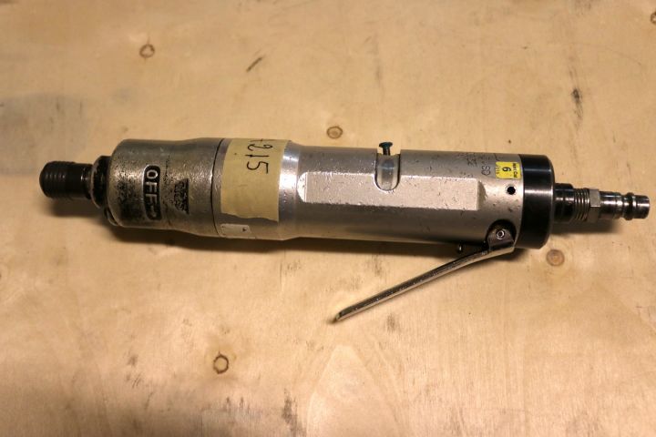195976-11 Pneumatic tools 1 pallet ca: 80-tall units (8)