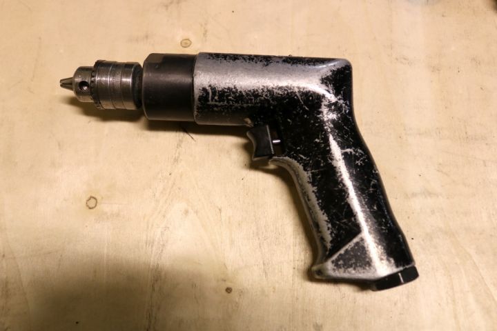 195976-18 Pneumatic tools 1 pallet ca: 80-tall units (8)