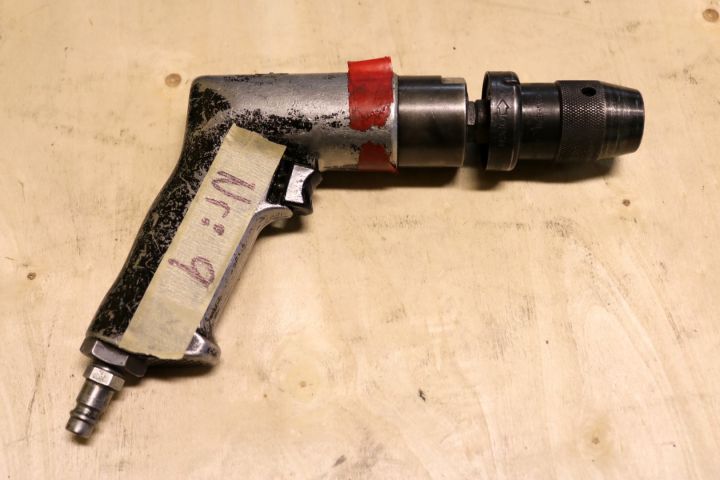 195976-21 Pneumatic tools 1 pallet ca: 80-tall units (8)
