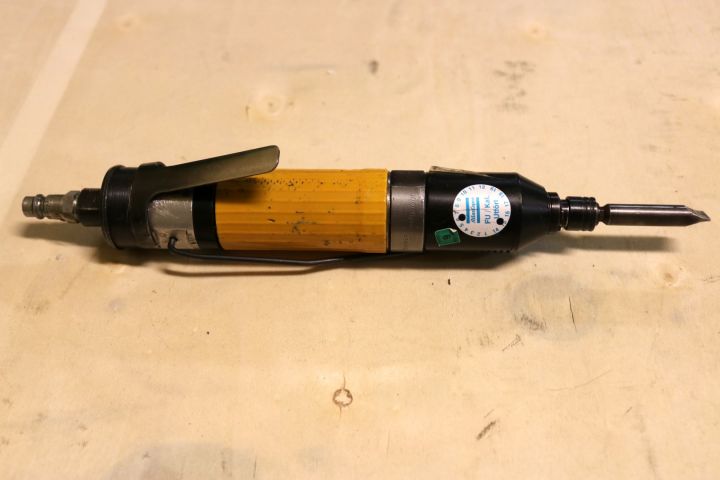 195976-38 Pneumatic tools 1 pallet ca: 80-tall units (8)