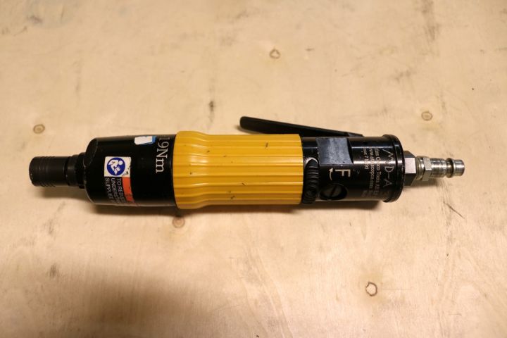 195976-61 Pneumatic tools 1 pallet ca: 80-tall units (8)