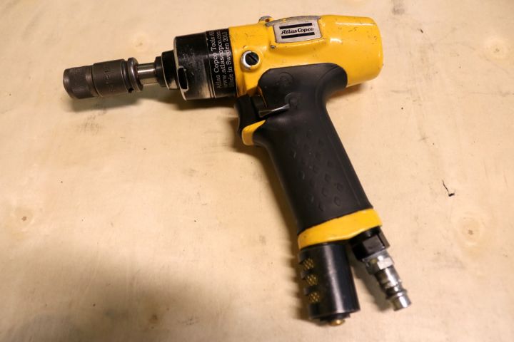 195976-62 Pneumatic tools 1 pallet ca: 80-tall units (8)