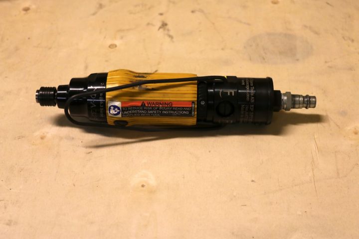 195976-71 Pneumatic tools 1 pallet ca: 80-tall units (8)