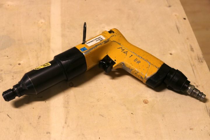195976-72 Pneumatic tools 1 pallet ca: 80-tall units (8)