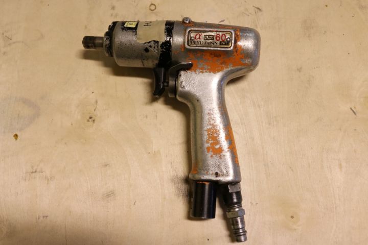 195976-93 Pneumatic tools 1 pallet ca: 80-tall units (8)